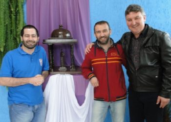 Padre Croata visita Seminário Diocesano