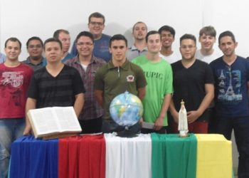 Seminaristas recebem formação missionária
