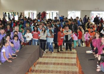 Paróquia Czestochowa realiza evento recreativo