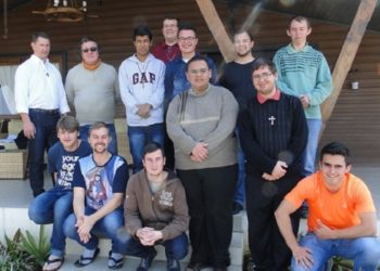 Retiro aprofunda a caminhada espiritual de seminaristas