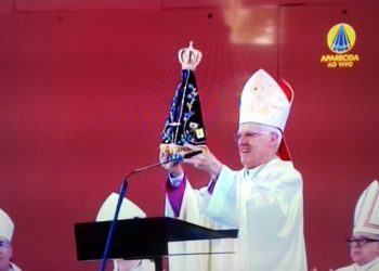 Dom Orlando toma posse como arcebispo de Aparecida
