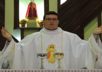 Paróquia Senhor Bom Jesus ordena mais um paroquiano sacerdote