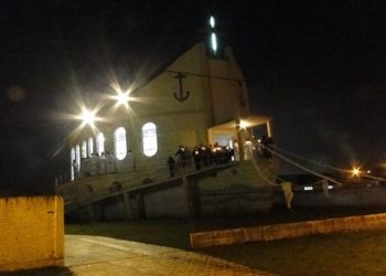 ‘Comunidade Navegantes’ acolhe imagem peregrina da Aparecida