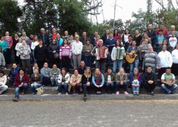 64 leigos concluem formação para novos MECEs