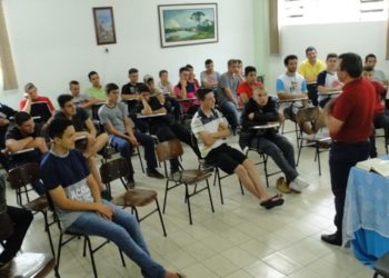 Retiro ajuda jovens a descobrir a vocação sacerdotal