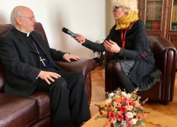 Card. Baldisseri: “Estamos aqui para ouvir os jovens”