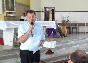 Dom Severino fala ao clero e catequistas sobre o Ano do Laicato