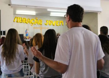Jovem testemunha experiência vivida no ‘Vibração’