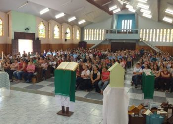 300 Zeladoras participaram do 4º Encontrão das Capelinhas