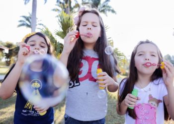Cristo é Rei e Seu Reino precisa ser apresentado às crianças