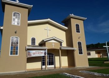 Paróquia Santo Antônio celebra 20 anos de instalação e evangelização