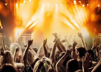 Cultura do entretenimento dificulta o amadurecimento moral dos jovens