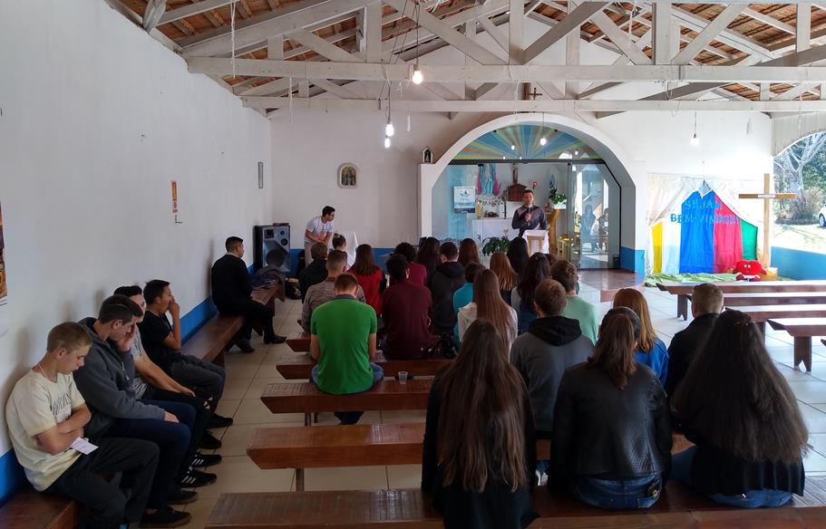 Paróquia de Rio Claro do Sul promove o 2° ‘Conexão Jovem’