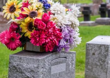 Psicóloga da área do luto fala sobre o ‘Dia de Finados’