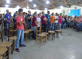 Jovens da paróquia São João Batista preparam 3ª NPJ