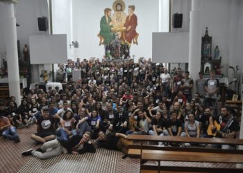 Jovens da Paróquia São João Batista realizam a 3ª NPJ