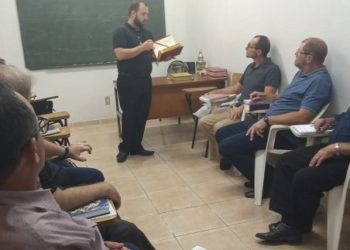 Diáconos Permanentes realizam reunião de formação