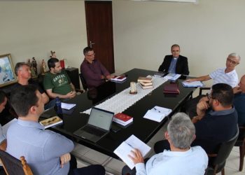 Professores do IFTESAM comentam sobre a reunião