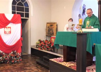 Missa em língua polonesa volta a ser celebrada neste domingo