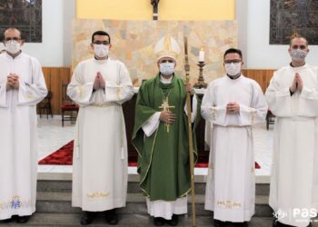 Quatro seminaristas do Seminário Diocesano recebem novos Ministérios