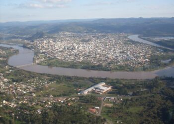 O Rio Iguaçu e o nosso lixo – Artigo de Dom Walter Jorge