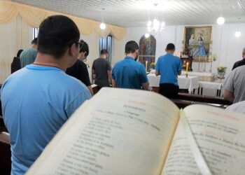 Seminaristas da Diocese fazem retiro anual com Dom Bento, monge beneditino