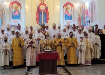 Assembleia dos Bispos do Paraná iniciou com a Missa no Rito Bizantino Ucraniano