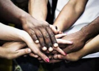 “Viver em sociedade: Aprendizado que nos preserva da autodestruição” – Artigo de Dom Walter Jorge