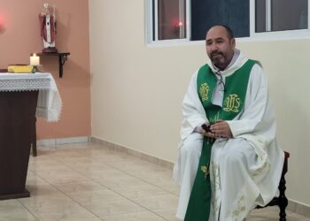 Padre Renildo, do Instituto Piamarta, fala de sua vocação à Vida Religiosa, aos seminaristas do Propedêutico