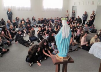 Com retorno dos encontros presenciais, mais de 80 crianças participam do ‘Sementes de Alegria’