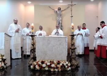 Dom Walter Jorge e padres da Diocese participam do 18º Congresso Eucarístico, na Arquidiocese de Olinda e Recife