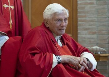 Morre o Papa Emérito Bento XVI aos 95 anos de idade