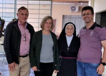 Irmã Tereza celebra, em Rebouças, 70 anos de Vida Religiosa