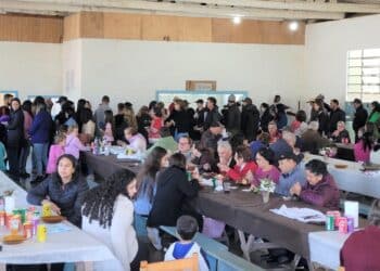 Comunidade pertencente à Paróquia Santo Antonio realiza Festa Vocacional para o Seminário