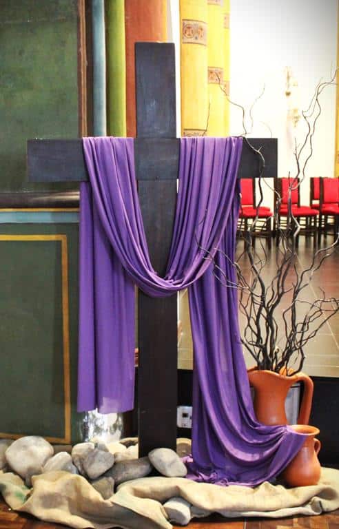 Clero da Diocese renova promessas sacerdotais, em Missa da Unidade, na Catedral