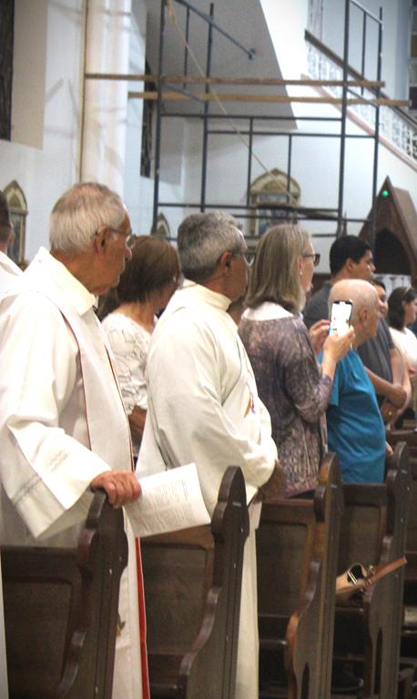 Clero da Diocese renova promessas sacerdotais, em Missa da Unidade, na Catedral