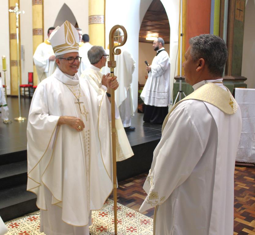 Clero da Diocese renova promessas sacerdotais, em Missa da Unidade, na Catedral