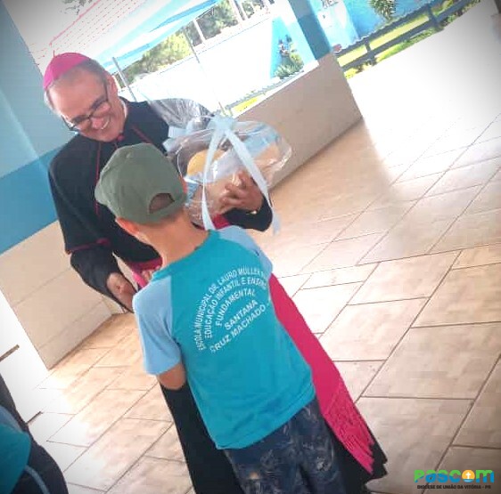 Paróquia Sant’Ana de Cruz Machado recebe Visita Pastoral de Dom Walter Jorge