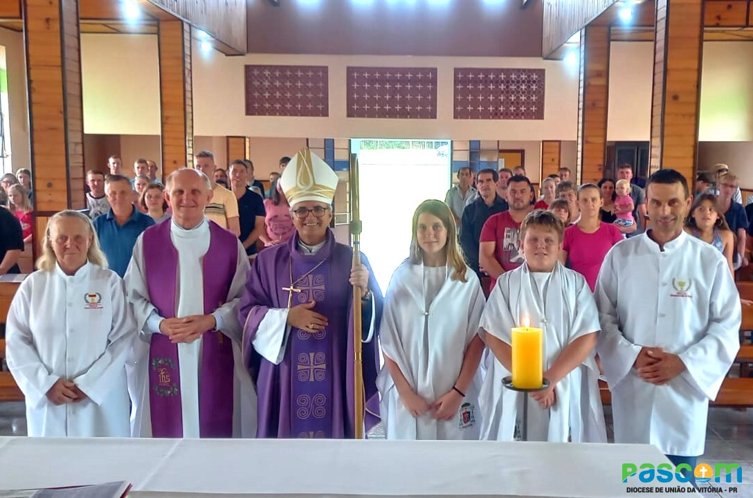 Paróquia Sant’Ana de Cruz Machado recebe Visita Pastoral de Dom Walter Jorge