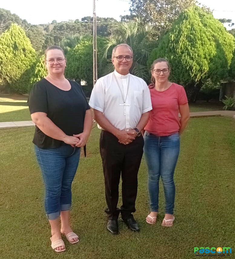 Paróquia Sant’Ana de Cruz Machado recebe Visita Pastoral de Dom Walter Jorge
