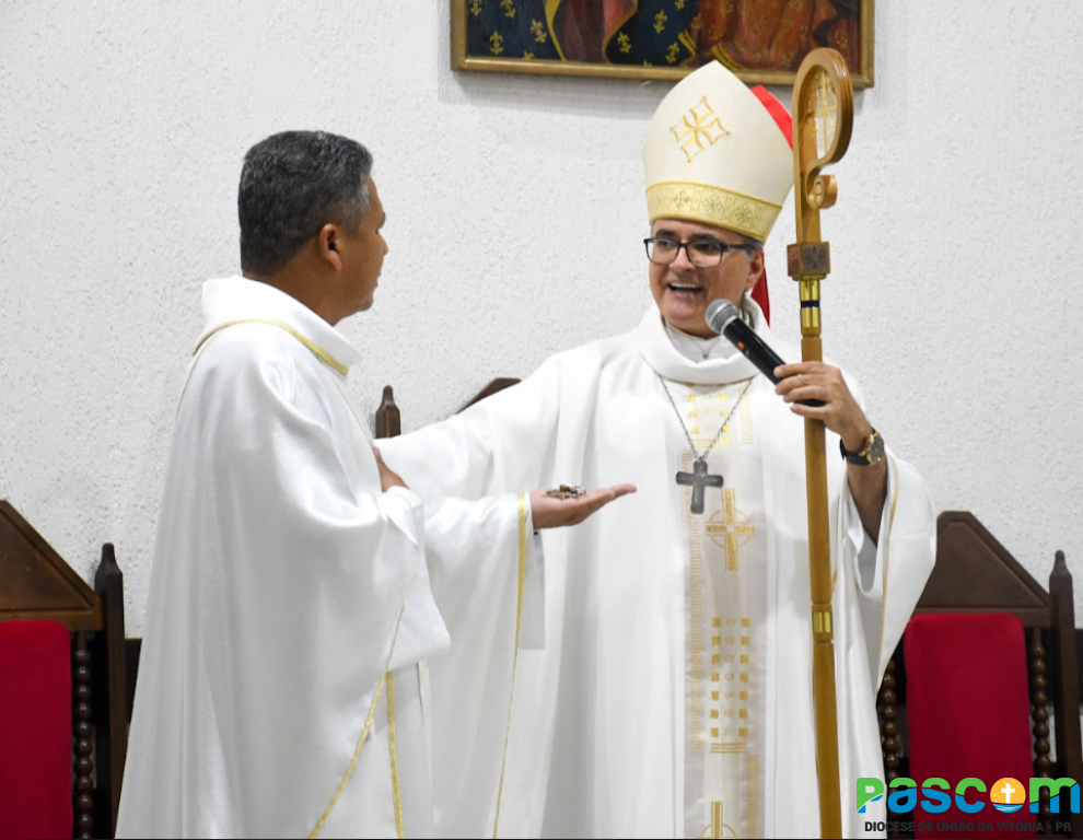 Paróquia de Sant’Ana acolhe novo Pároco e Vigário Paroquial.