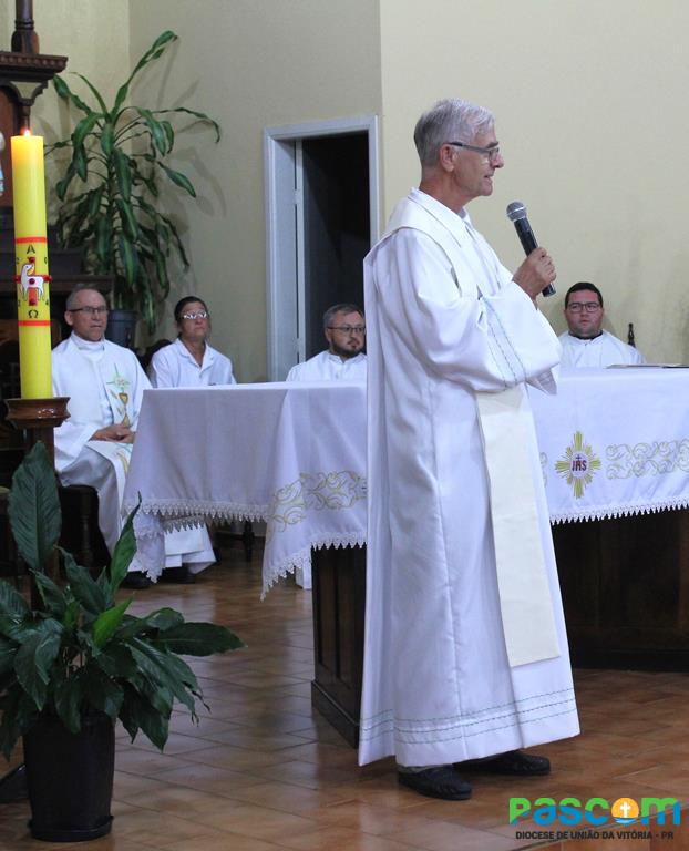 Padre Ermildo é o novo Pároco da Paróquia de Santo Antonio do Iratim