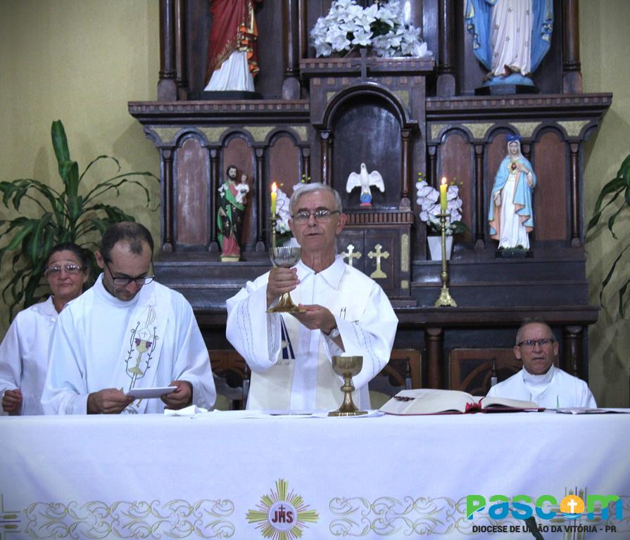 Padre Ermildo é o novo Pároco da Paróquia de Santo Antonio do Iratim
