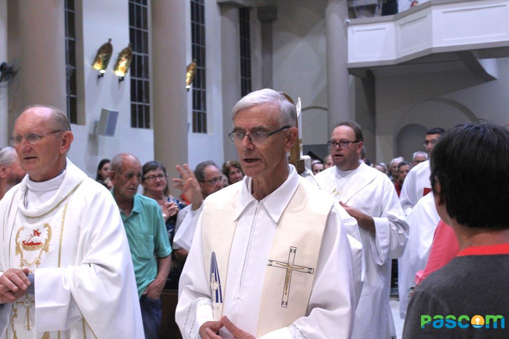Padre Antonio toma posse na Paróquia Senhor Bom Jesus