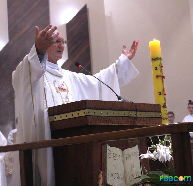 Padre Antonio toma posse na Paróquia Senhor Bom Jesus