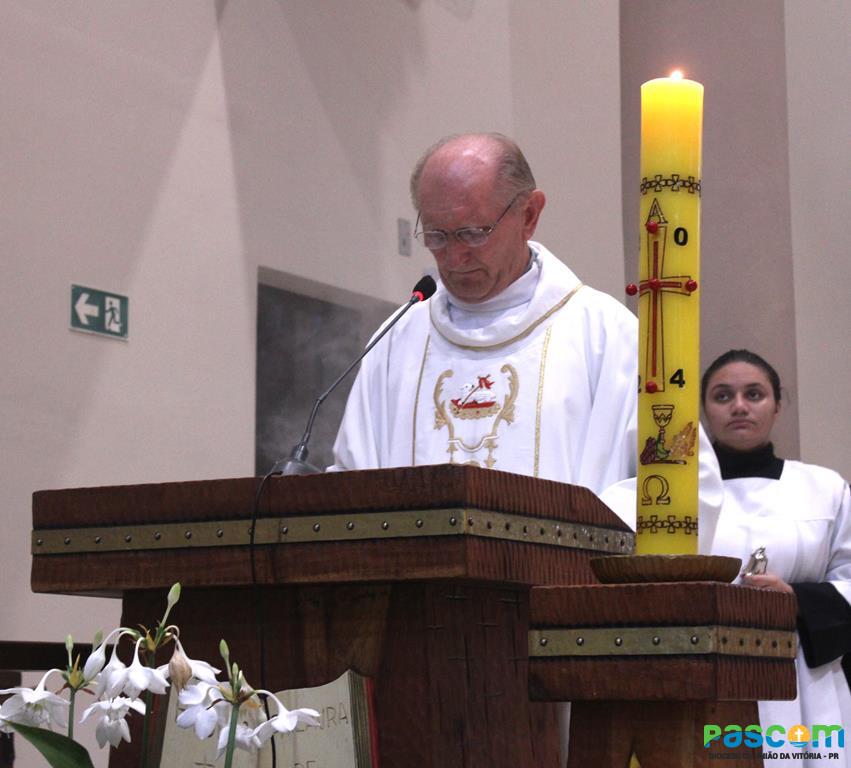 Padre Antonio toma posse na Paróquia Senhor Bom Jesus