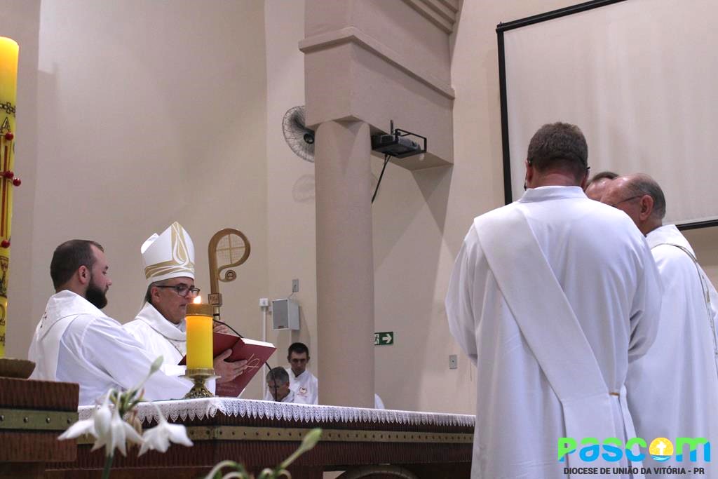 Padre Antonio toma posse na Paróquia Senhor Bom Jesus