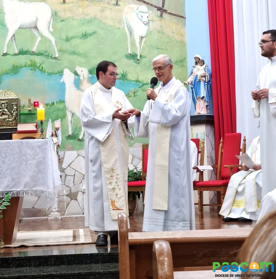 Padre Joviano Salvatti é o novo Pároco da Paróquia São Carlos Borromeu