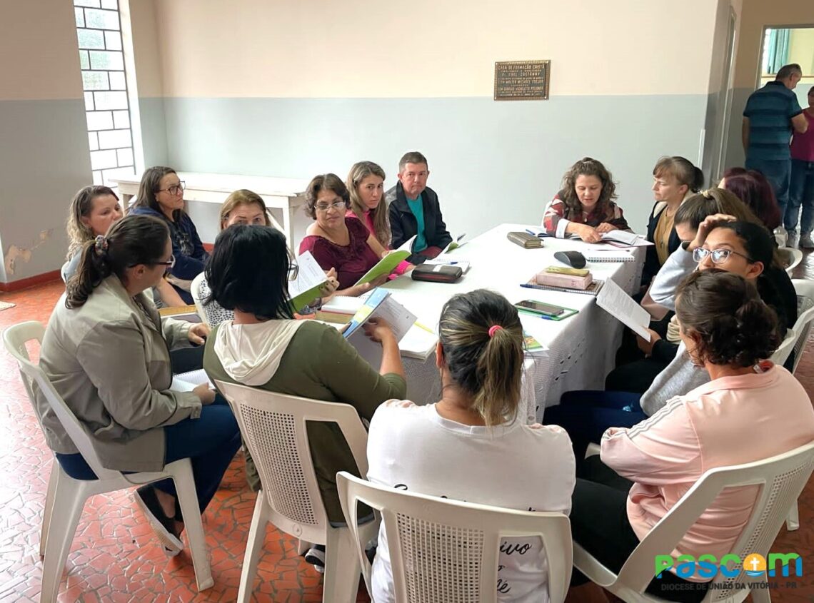 Catequistas e Mece’s se reúnem para Primeira Etapa de Escola Catequética