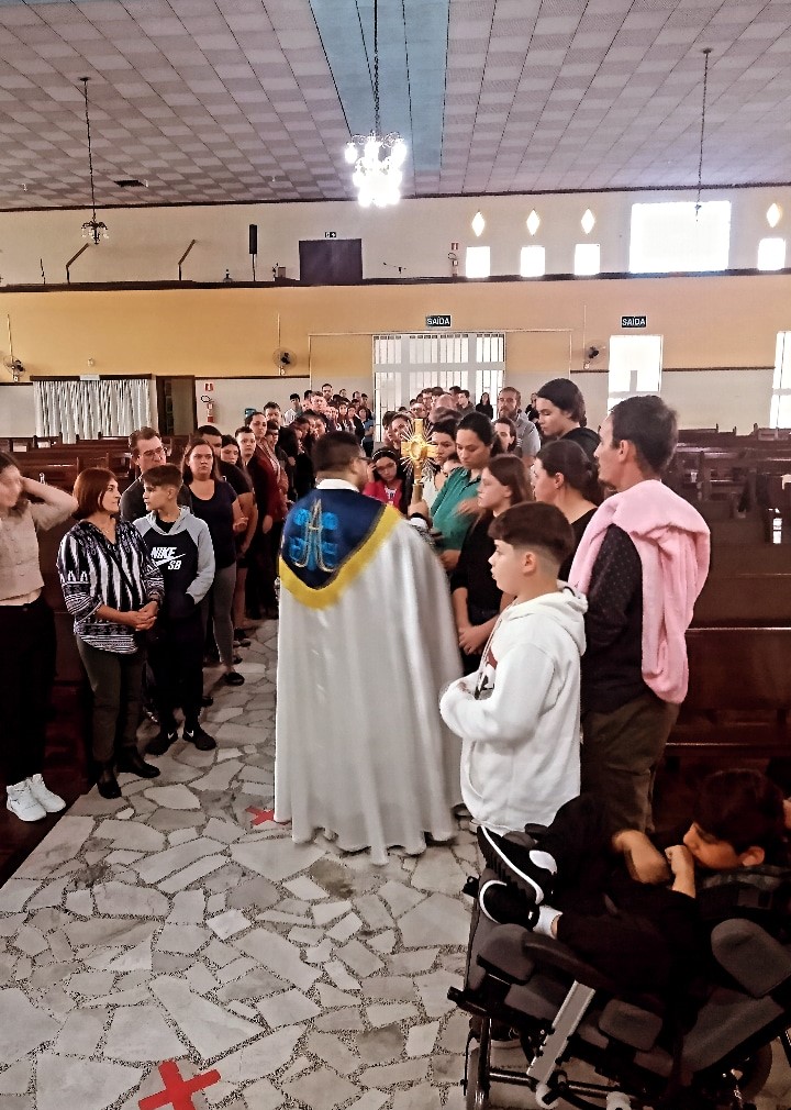 Paróquia Nossa Senhora do Rocio realiza o 2° Retiro para famílias